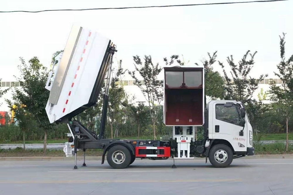 【8立方】江鈴凱運后裝掛桶垃圾車