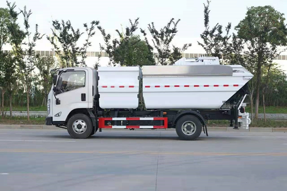 【8立方】江鈴凱運后裝掛桶垃圾車